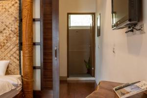 Phòng Giường Đôi Có Sân Hiên (Double Room with Terrace)