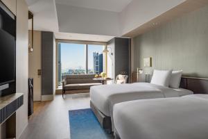 2 Double Premium High Floor