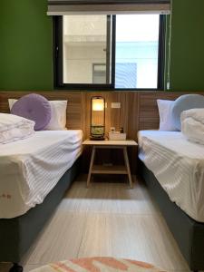 Phòng 2 Giường Đơn Với Phòng Tắm Riêng (Twin Room with Private Bathroom)