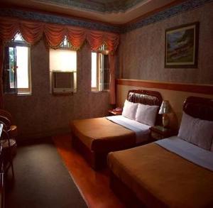 Phòng 4 Người (Quadruple Room)