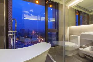 Deluxe giường đôi hoặc 2 giường (Deluxe Double or Twin)
