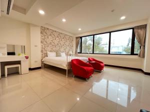 Phòng Superior giường đôi lớn (Superior Queen Room)