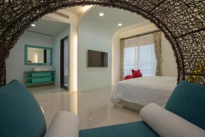 Phòng Có Giường Cỡ Queen Với Ban Công (Queen Room with Balcony)