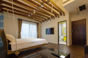 Phòng Có Giường Cỡ Queen Với Ban Công (Queen Room with Balcony)