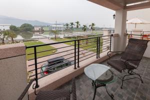 Phòng 4 người Nhìn ra cảnh Núi non (Quadruple Room with Mountain View)