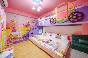 Phòng 4 Người Có Ban Công (Quadruple Room with Balcony)