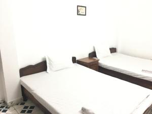 Phòng 2 Giường Đơn Với Phòng Tắm Riêng (Twin Room with Private Bathroom)