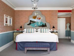 Luxury Junior Suite room in The Soho Hotel Firmdale Hotels