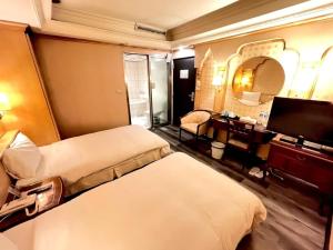 Phòng Tiết kiệm 2 giường Không hút thuốc (Economy Twin Non-Smoking)