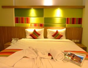 Phòng Đôi Loại Sang (Deluxe Double Room)