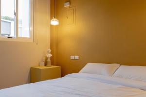 Phòng Tiêu Chuẩn Giường Đôi (Standard Double Room)