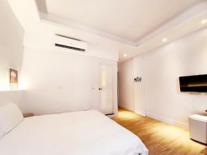 Phòng Tiêu Chuẩn Giường Đôi (Standard Double Room)