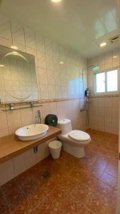 Phòng Giường Đôi Có Ban Công (Double Room with Balcony)