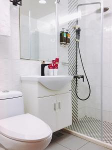 Phòng Tiêu Chuẩn Giường Đôi (Standard Double Room)