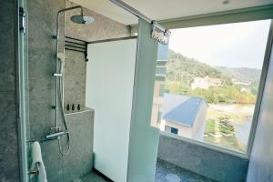 Phòng Superior cho 4 người có Ban công (Superior Quadruple Room with Balcony)