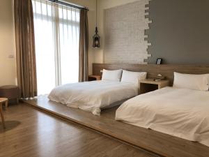 Phòng Tiêu Chuẩn 4 Người (Standard Quadruple Room)