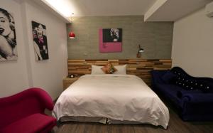 Phòng Deluxe Giường Đôi Có Bồn Tắm (Deluxe Double Room with Bath)