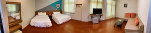 Phòng 4 Người có Sân hiên (Quadruple Room with Terrace)