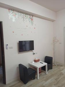 Phòng 4 Người Có Ban Công (Quadruple Room with Balcony)
