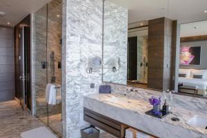 Sukothai Suite
