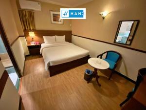 Phòng Tiêu Chuẩn Giường Đôi (Standard Double Room)