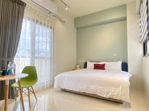 Phòng Có Giường Cỡ Queen Với Ban Công (Queen Room with Balcony)