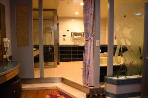 Phòng Đôi Loại Sang (Deluxe Double Room)