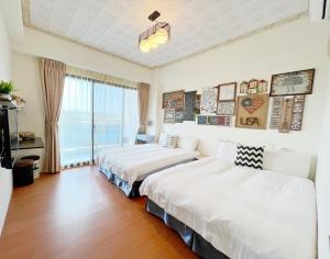 Phòng 4 Người Có Ban Công (Quadruple Room with Balcony)