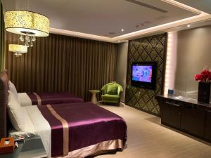 Standard Quadruple Room - SD(Check-in after 18:00, No garage)