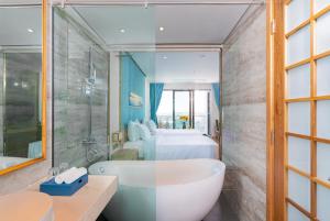 Phòng Hai Giường Đơn Loại Sang Senior Đại Dương (Ocean Senior Deluxe Twin Room)