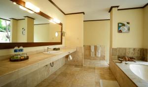 Biệt thự Suite 2 phòng ngủ (Two Suite Bedroom Villa)