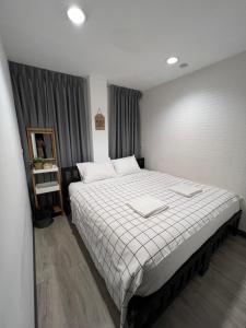 Phòng đôi có phòng tắm chung (Double Room with shared bathroom room)
