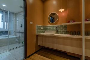Phòng 4 người Nhìn ra cảnh Núi non (Quadruple Room with Mountain View)