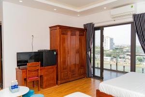 Phòng 4 Người Có Ban Công (Quadruple Room with Balcony)