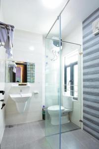 Phòng 4 Người Có Ban Công (Quadruple Room with Balcony)