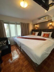 Phòng Loại Sang cho 2 Người (Deluxe Room for 2 People)