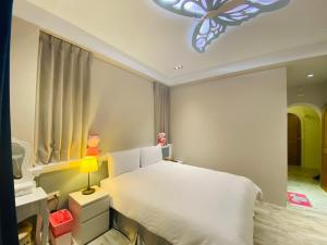Phòng Đôi Loại Sang (Deluxe Double Room)