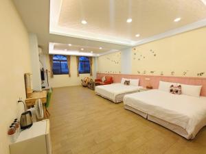 Phòng 4 Người (Quadruple Room)