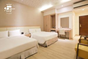 Phòng Tiêu chuẩn 4 người (Standard Quadruple Room)