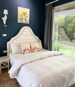 Phòng 4 Người Có Ban Công (Quadruple Room with Balcony)