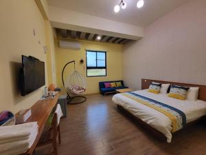 Phòng Giường Đôi Có Phòng Tắm Riêng (Double Room with Private Bathroom)