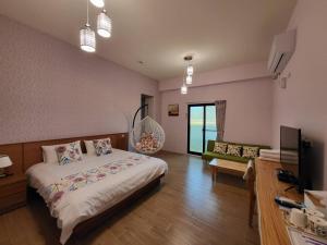 Phòng Giường Đôi Có Phòng Tắm Riêng (Double Room with Private Bathroom)