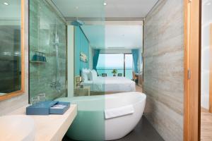 Phòng Đôi Thái Bình Dương (Pacific Ocean Double Room)