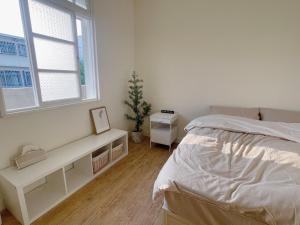 Phòng Tiêu Chuẩn Giường Đôi (Standard Double Room)