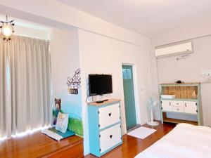 Phòng Giường Đôi Có Ban Công (Double Room with Balcony)
