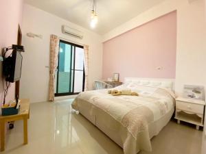 Phòng Giường Đôi Có Ban Công (Double Room with Balcony)