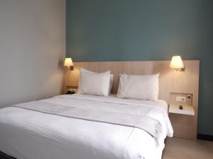 Phòng Loại Sang Giường Đôi (Deluxe Double Room)