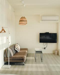 Phòng 4 Người Có Ban Công (Quadruple Room with Balcony)