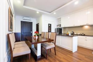 Phòng Gia Đình Hướng Biển (Family Room with Sea View)