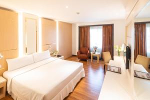 Phòng Delux giường đôi (Deluxe Room Double)